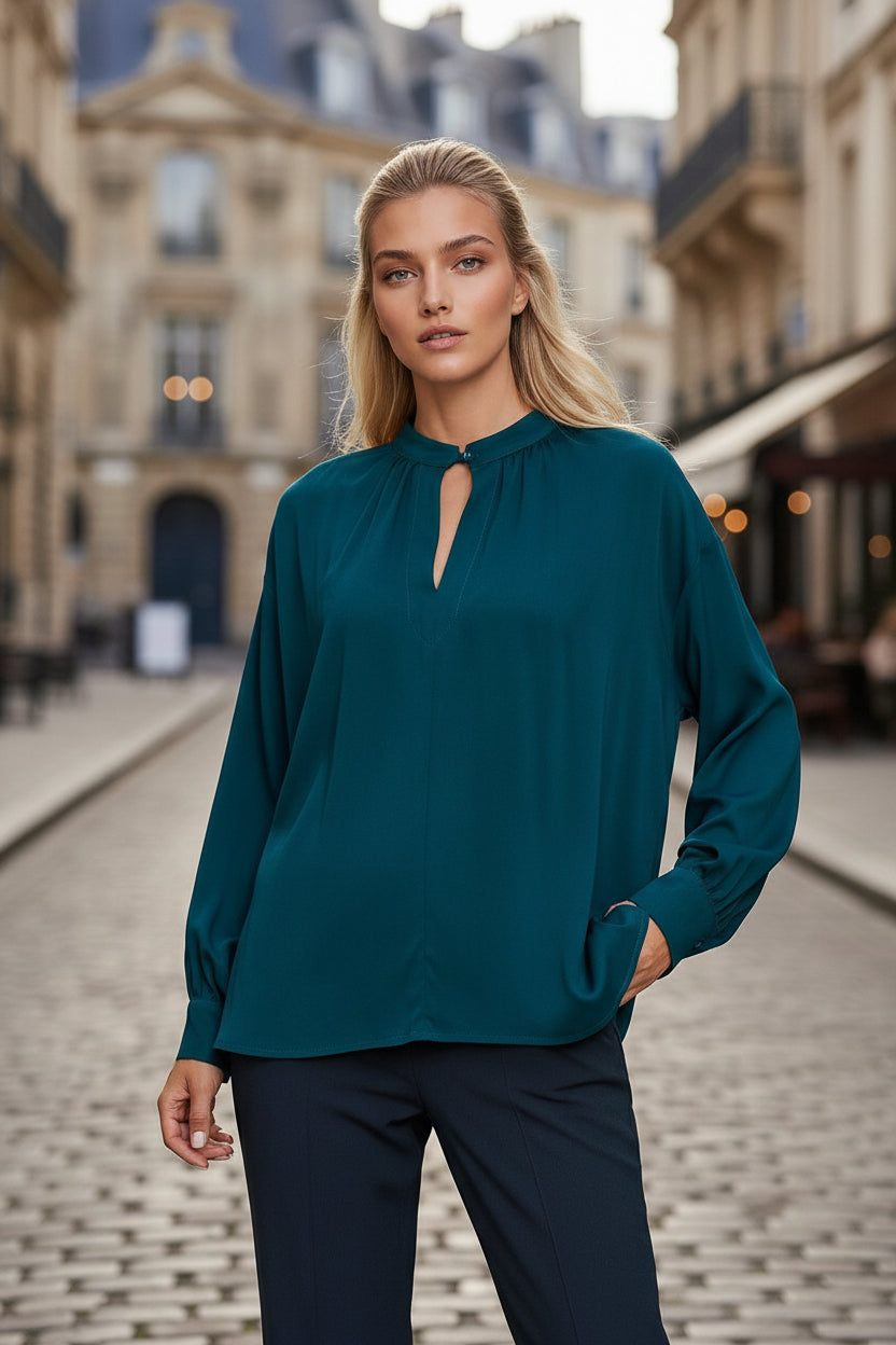  Blouse model 219787 Nife 